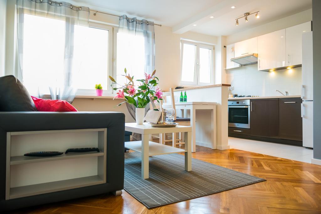 Luxapart Centrum Варшава Стая снимка