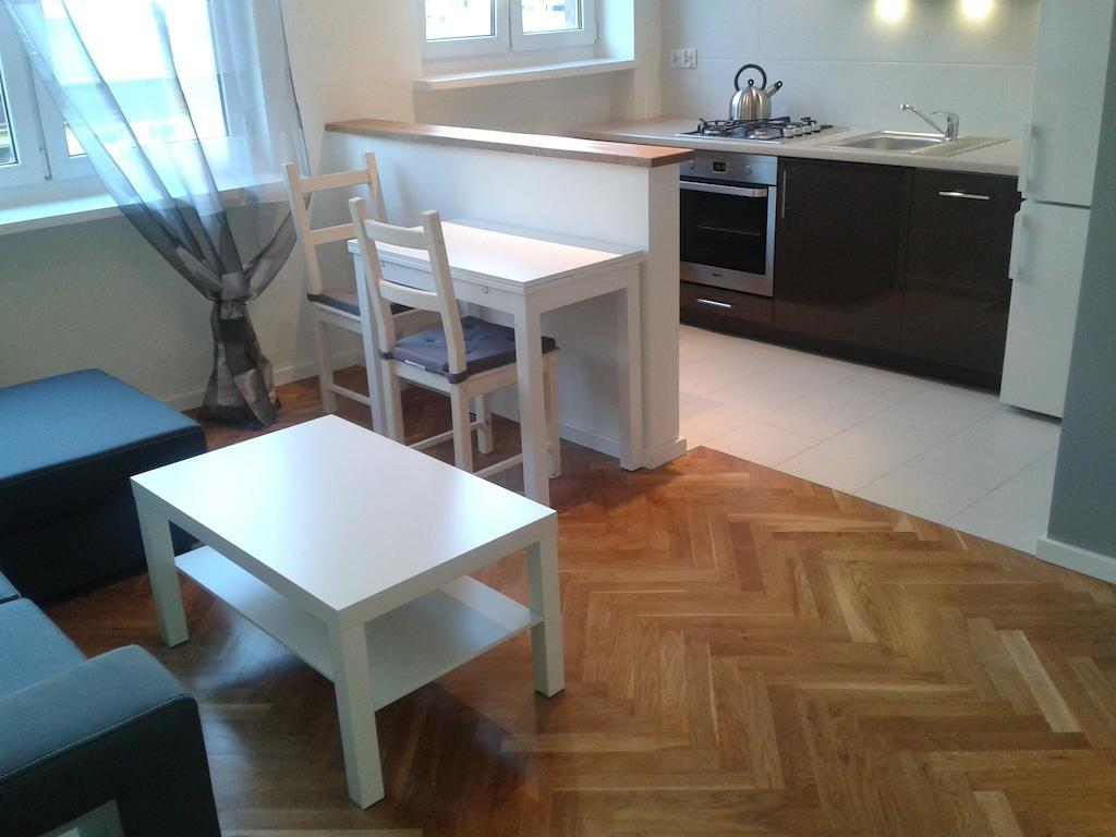 Luxapart Centrum Варшава Стая снимка