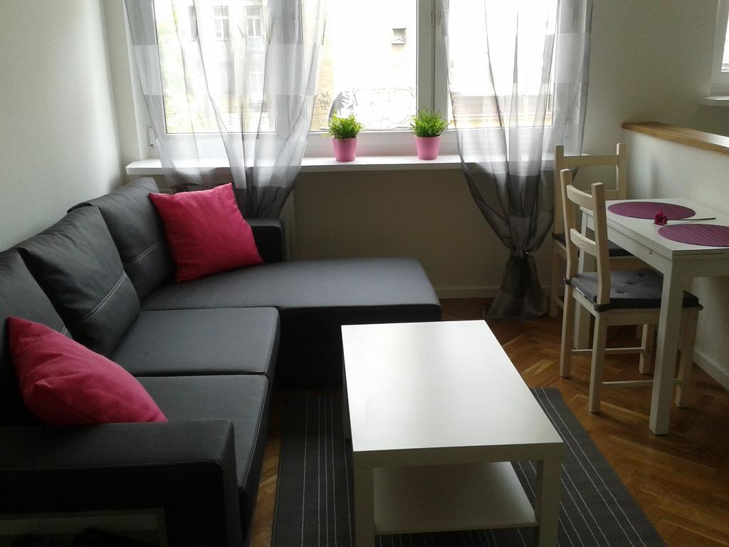 Luxapart Centrum Варшава Стая снимка